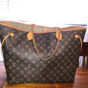 Louis Vuitton neverfull GM.